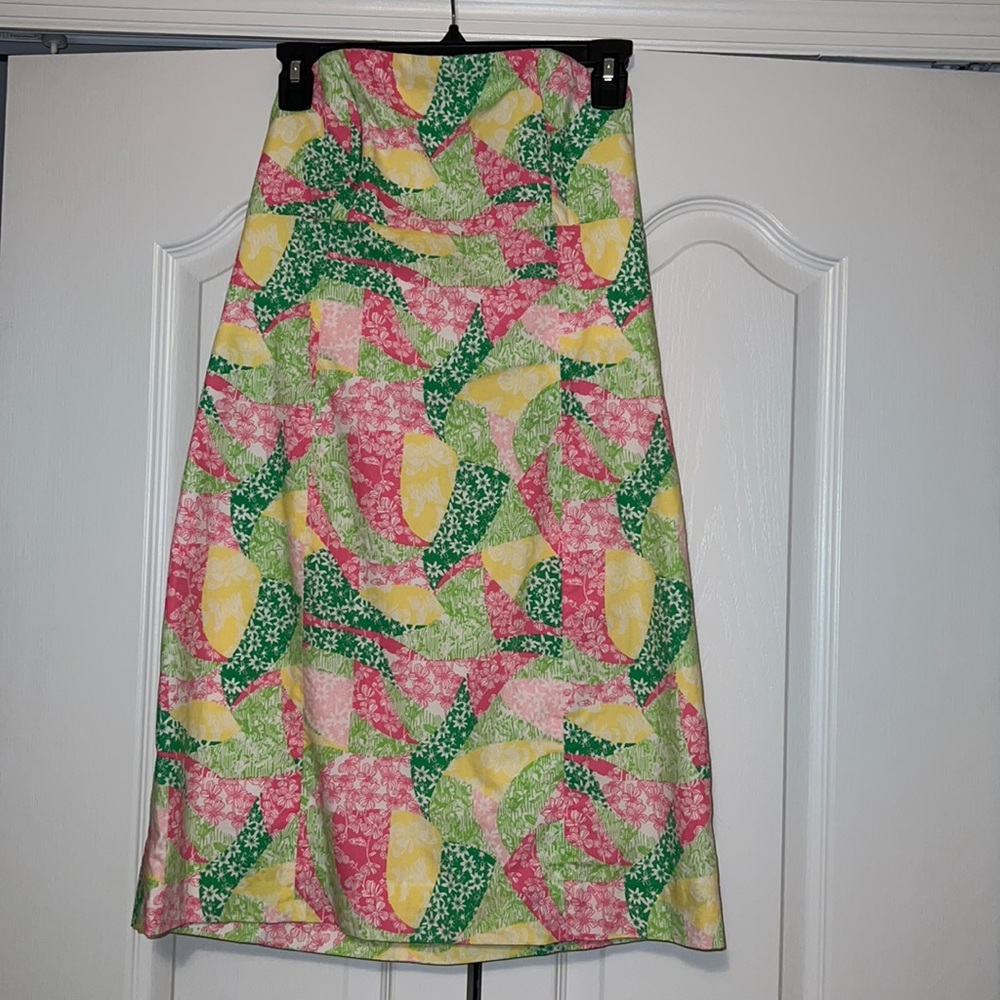 Lilly Pulitzer floral strapless dress.  Size 8. Great condition.